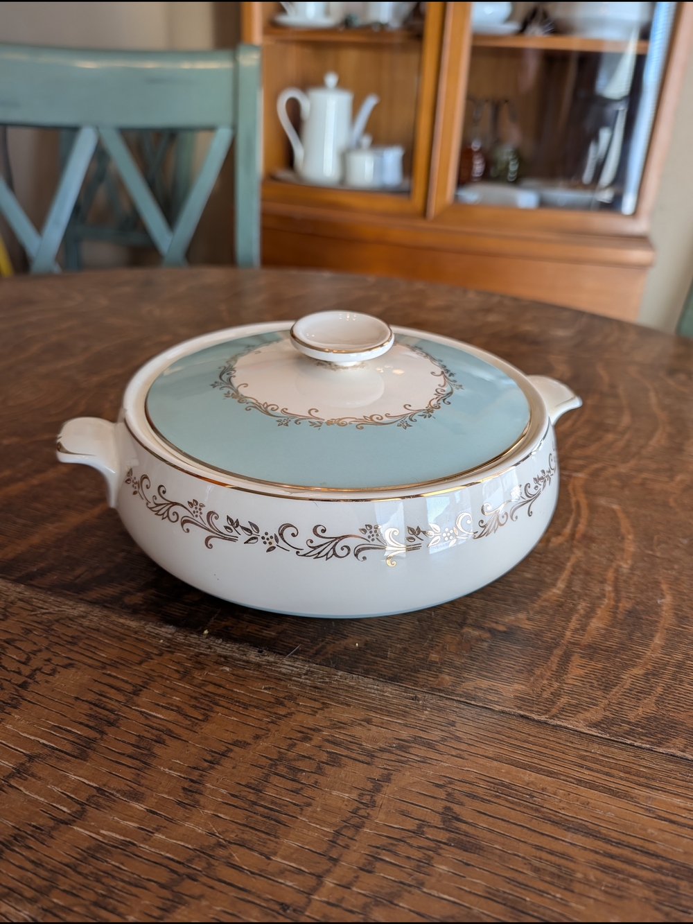 Vintage Gold Crown Gold-Trimmed Covered Casserole Dish in Pale Blue and White